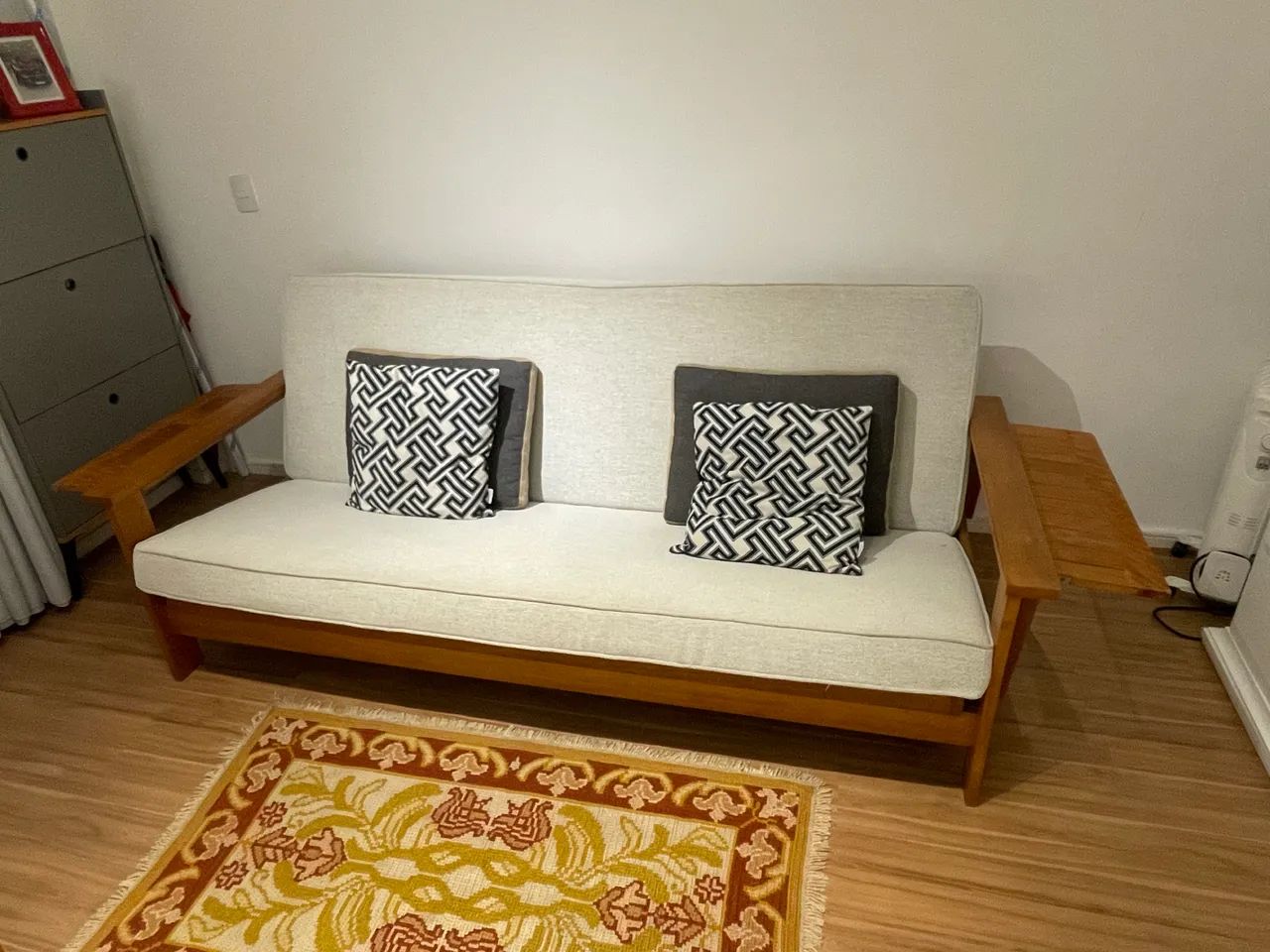 Sofá cama madeira maciça 
