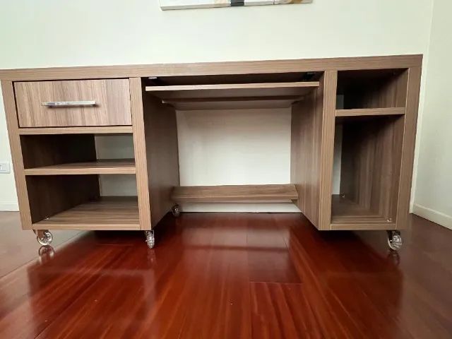 Mesa de escritorio em MDF - Foto 2