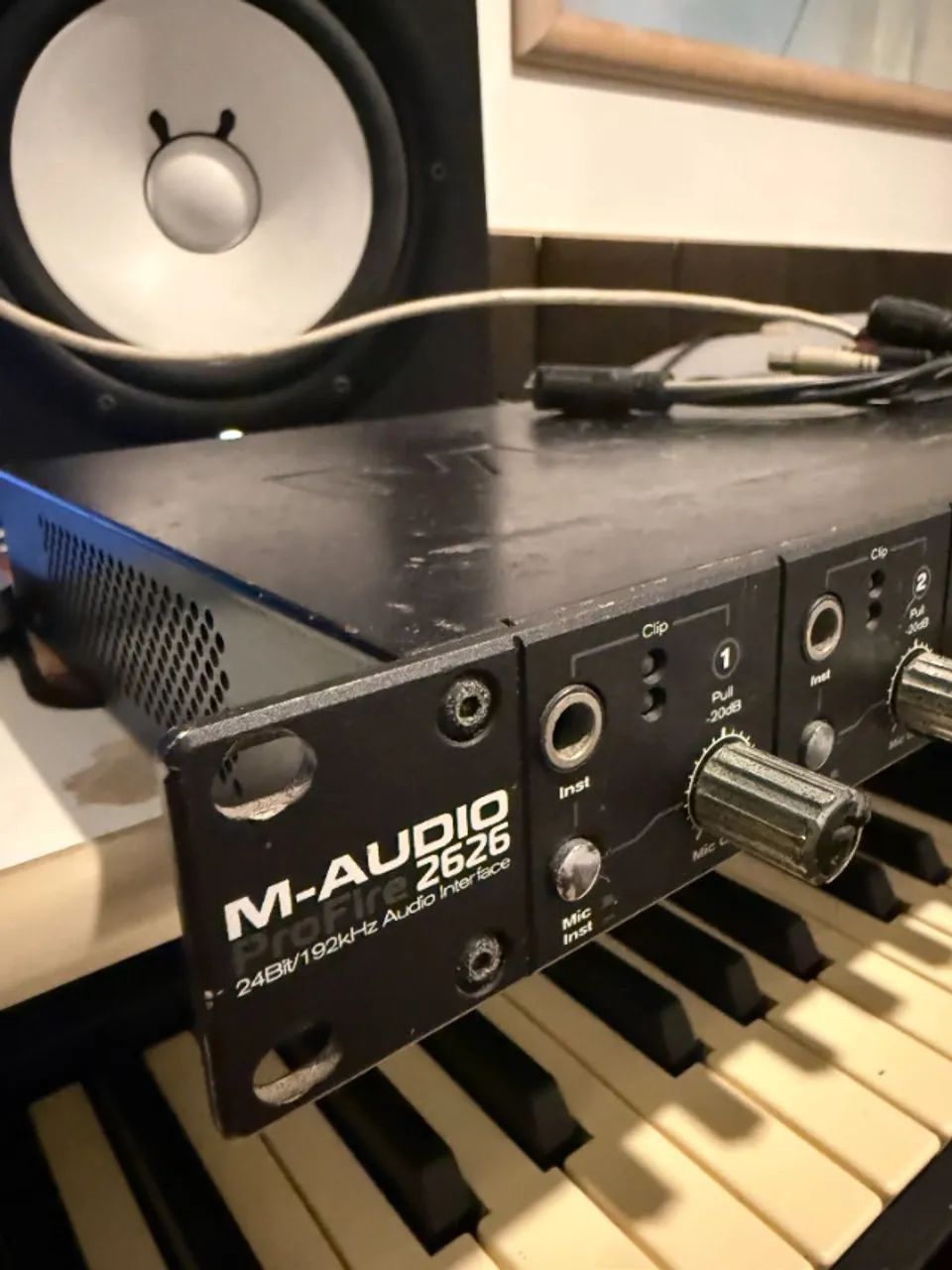 Interface M-Audio ProFire 2626 FireWire com fonte e cabos