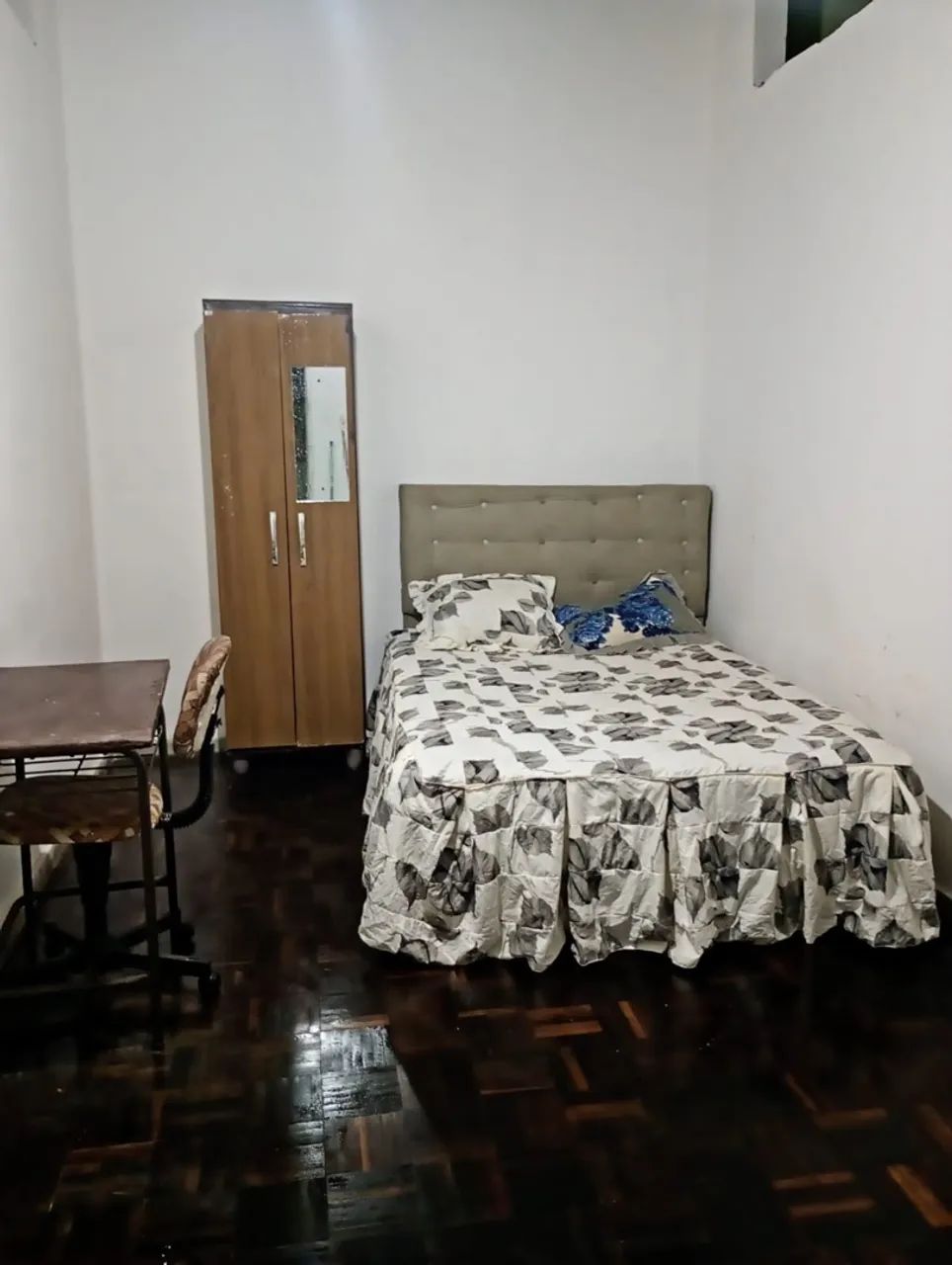 Quartos em república a 2min da UFs  - Foto 4