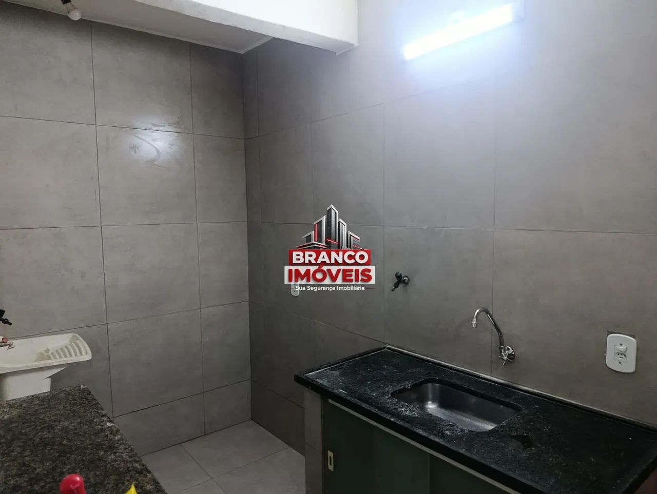 Sala 1 quarto para Locação Guará II, Brasília - Foto 4