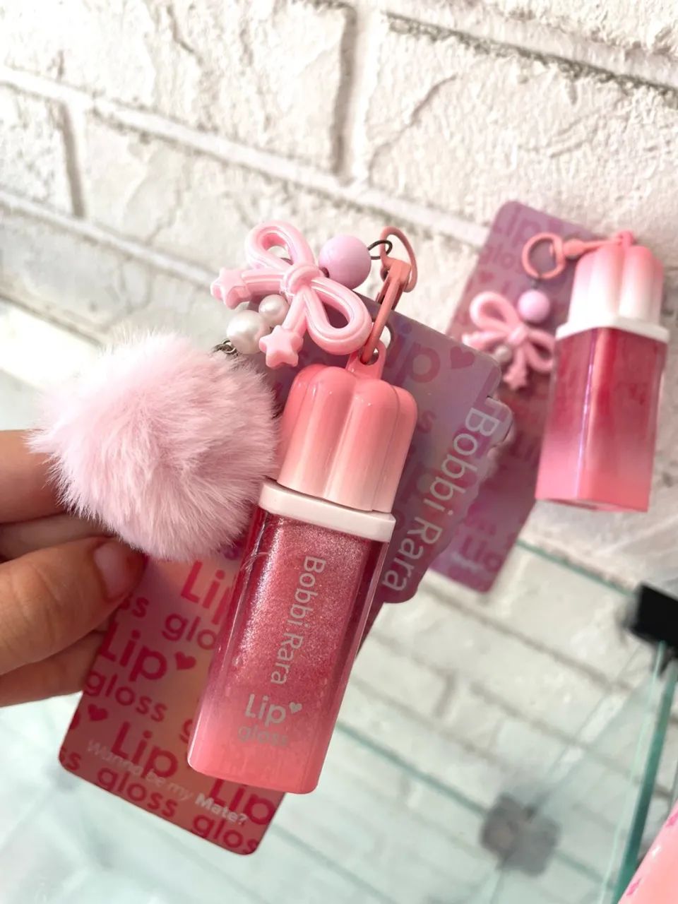 LIP GLOSS + CHAVEIRO DE POMPOM - Foto 2