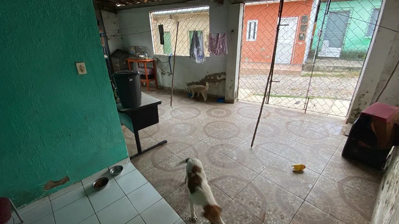 Casa Geminada à Venda - Com Suíte e Pronta para Morar! - Foto 2