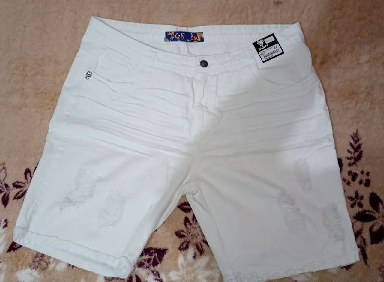 Vendo bermuda jeans branca da DGN - Foto 2