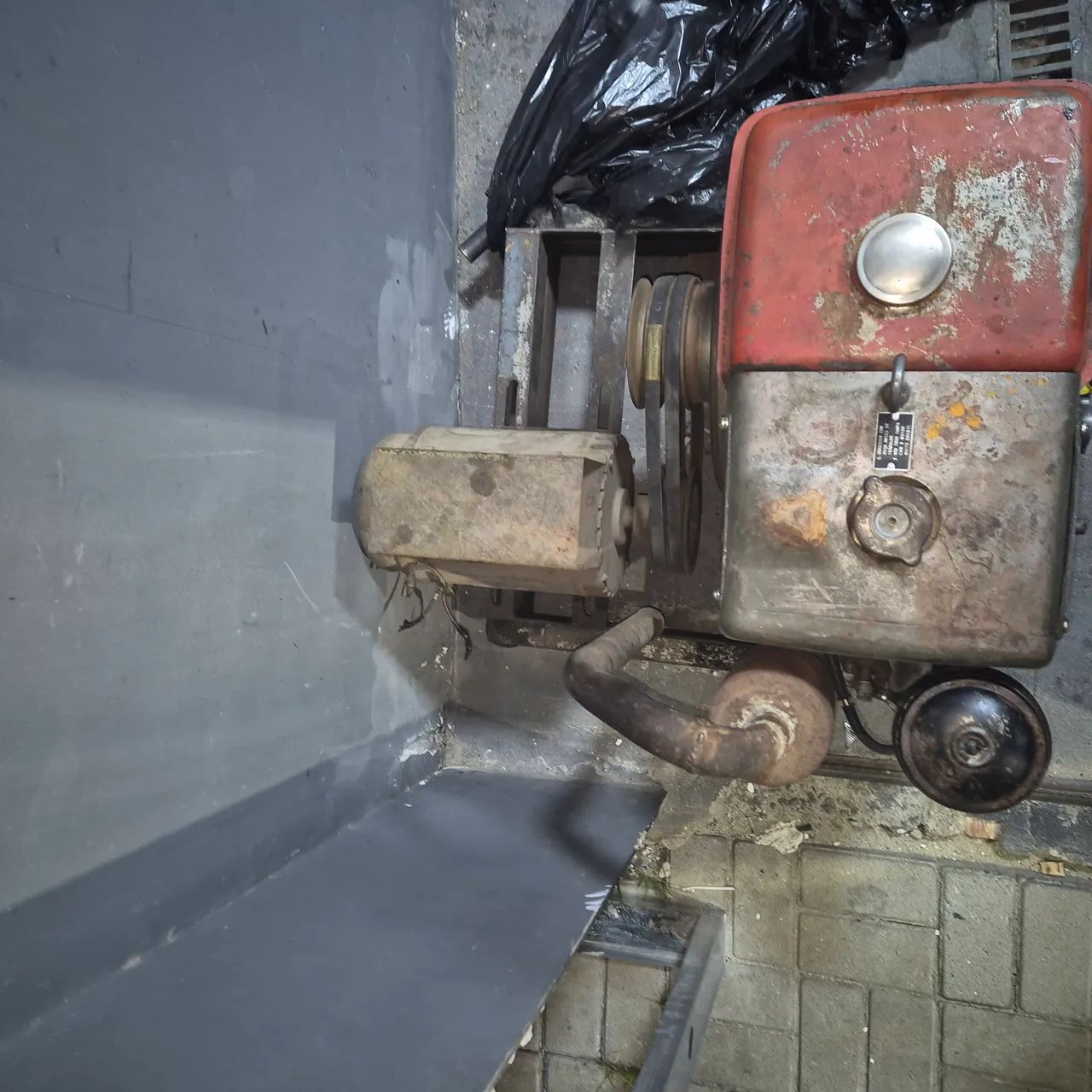 Motor estacionario + gerador de 4kva - Foto 2