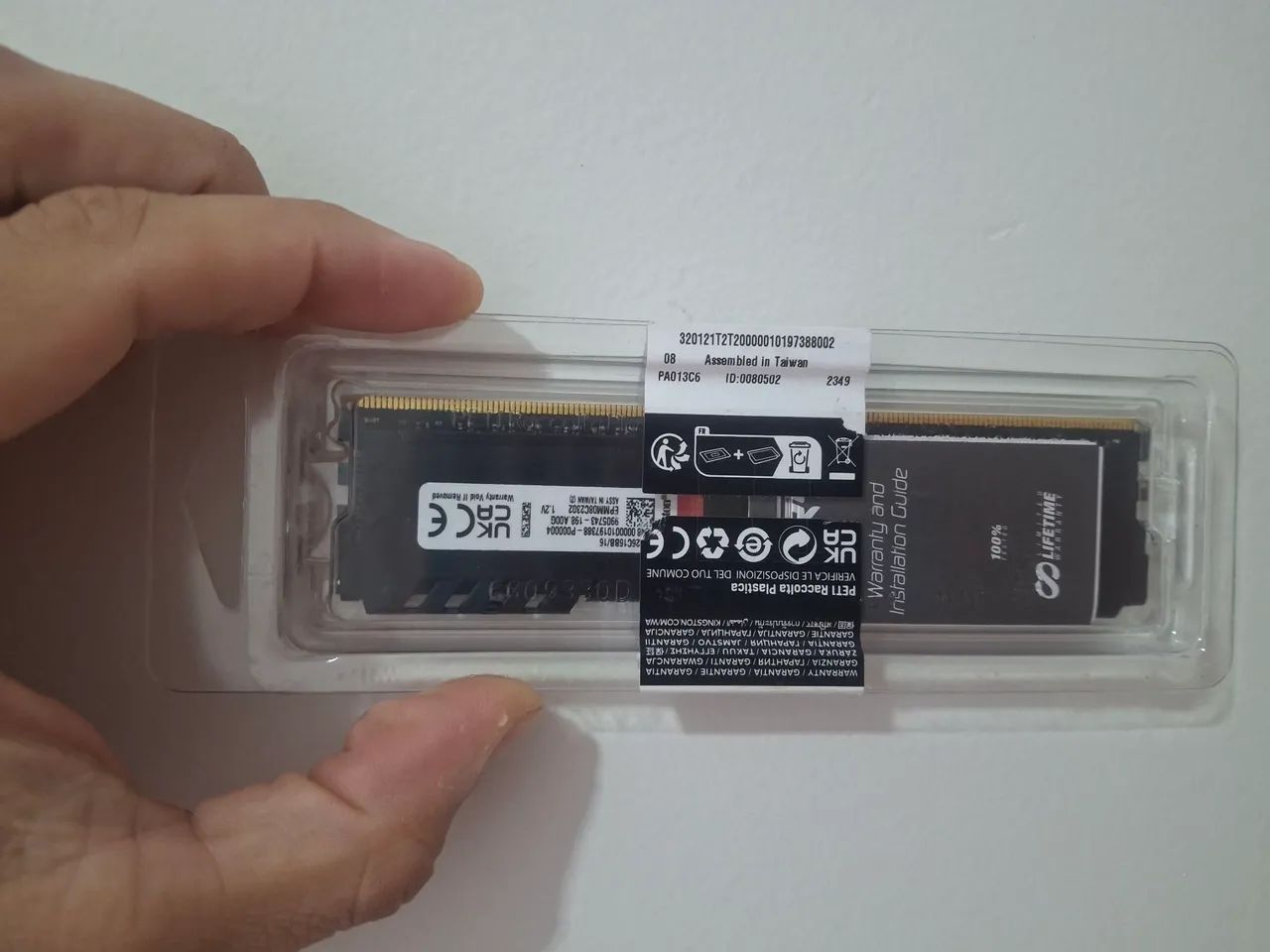 Memoria fury 1x 16gb ddr4 cl16 2666MHz  - Foto 3