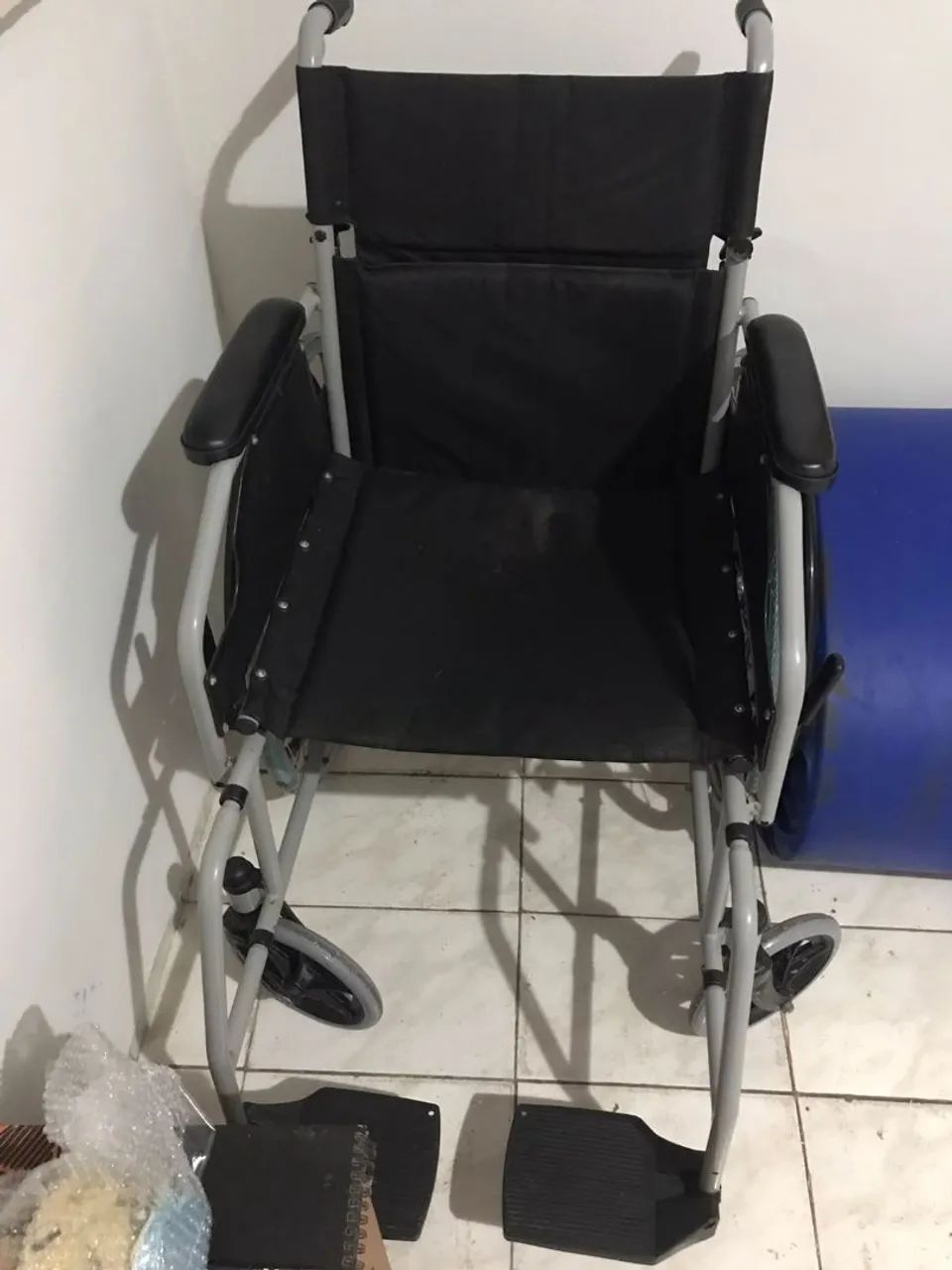 Cadeira de rodas  - Foto 2