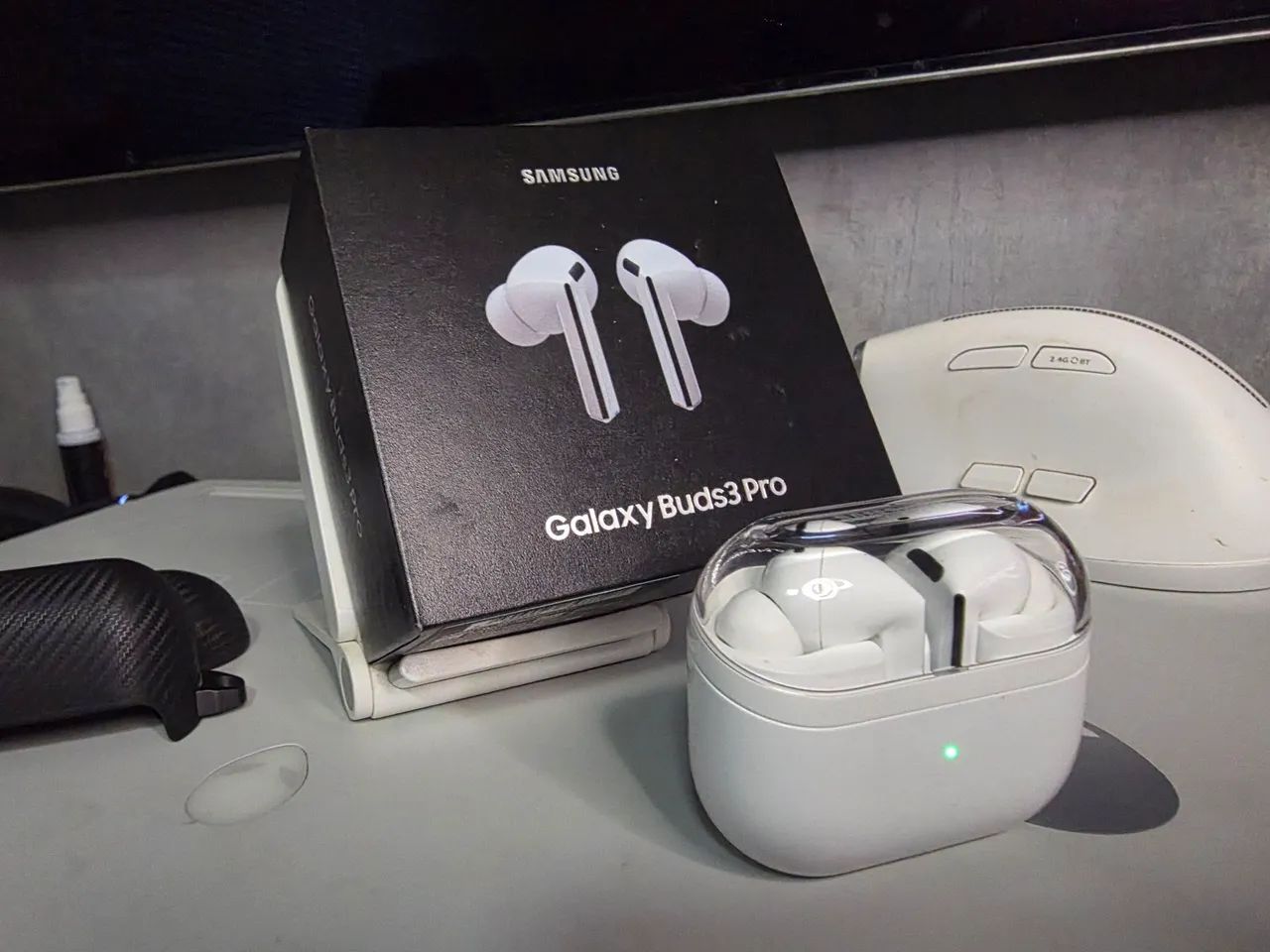 Galaxy buds3 Pro impecável com case! - Smartwatches - Jardim São