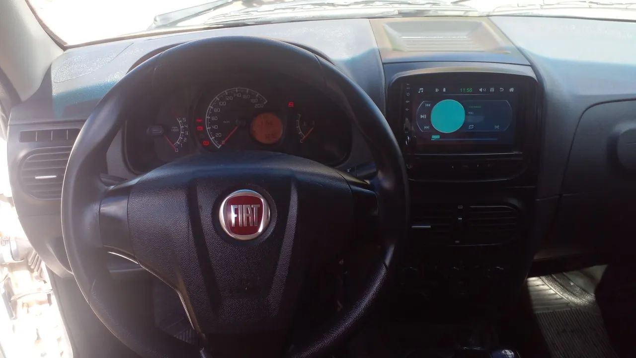 Fiat Strada Working Celeb.1.4 Fire Flex 8V CD 2014 - Foto 4
