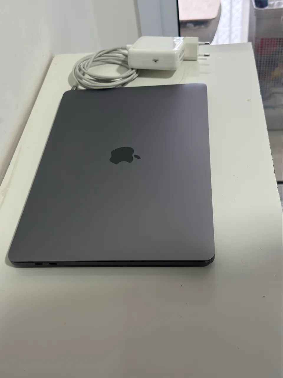 MacBook Pro 2020 16/512gb i5 327 ciclos - Notebooks - Jardim Flor