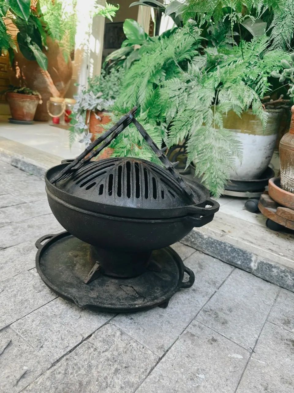 Churrasqueira + Chapa (Gengiskan) de Ferro 