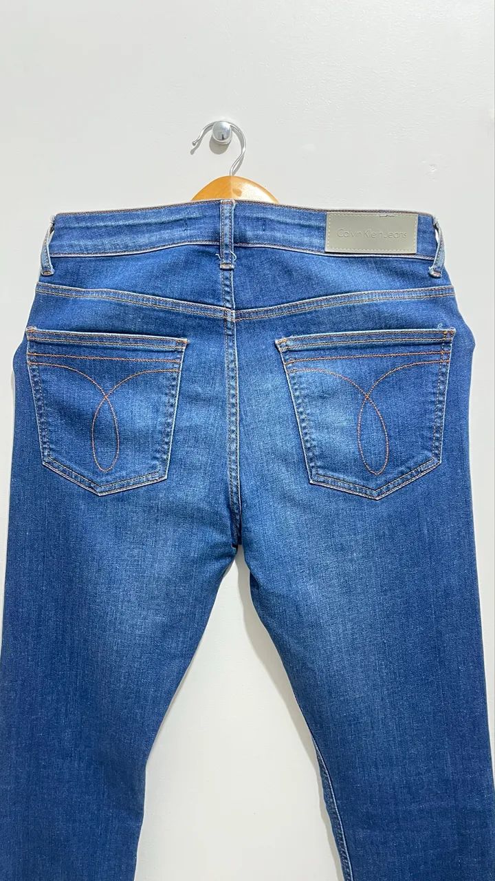 Calça jeans azul Calvin Klein 36 - Foto 4