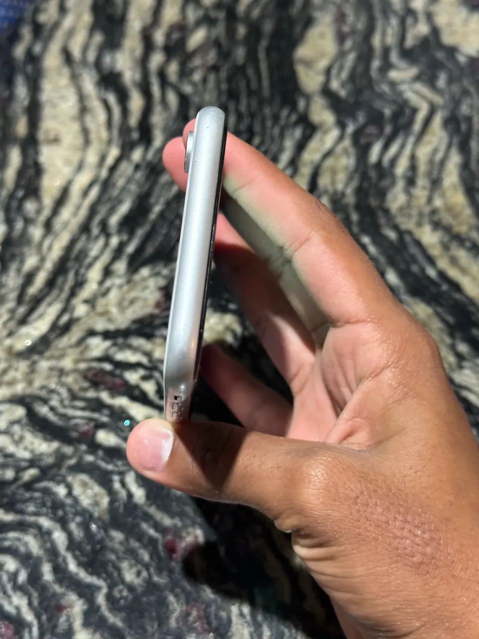 ? iPhone XR 64GB Branco - Foto 2