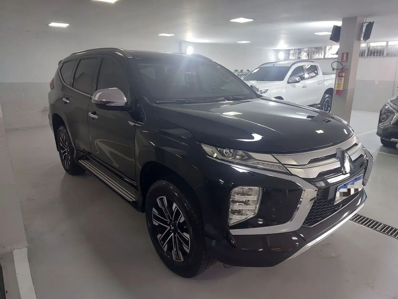 Mitsubishi Pajero Pajero Sport HPE-S 2.4 4x4 Diesel Aut. 2023