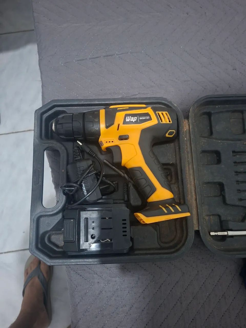 Parafusadeira 