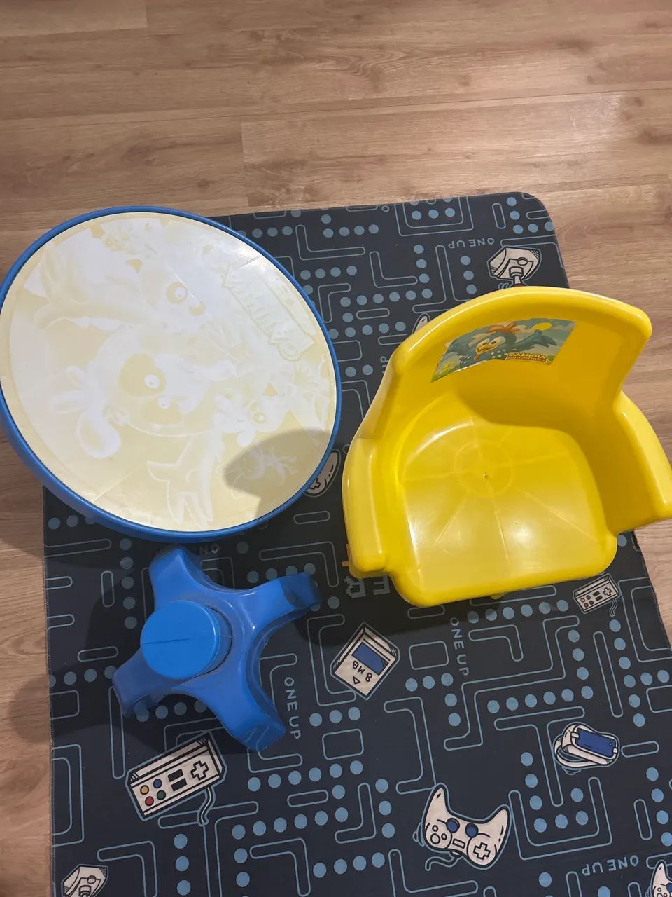 Mesa infantil (mesinha)65568167896322124