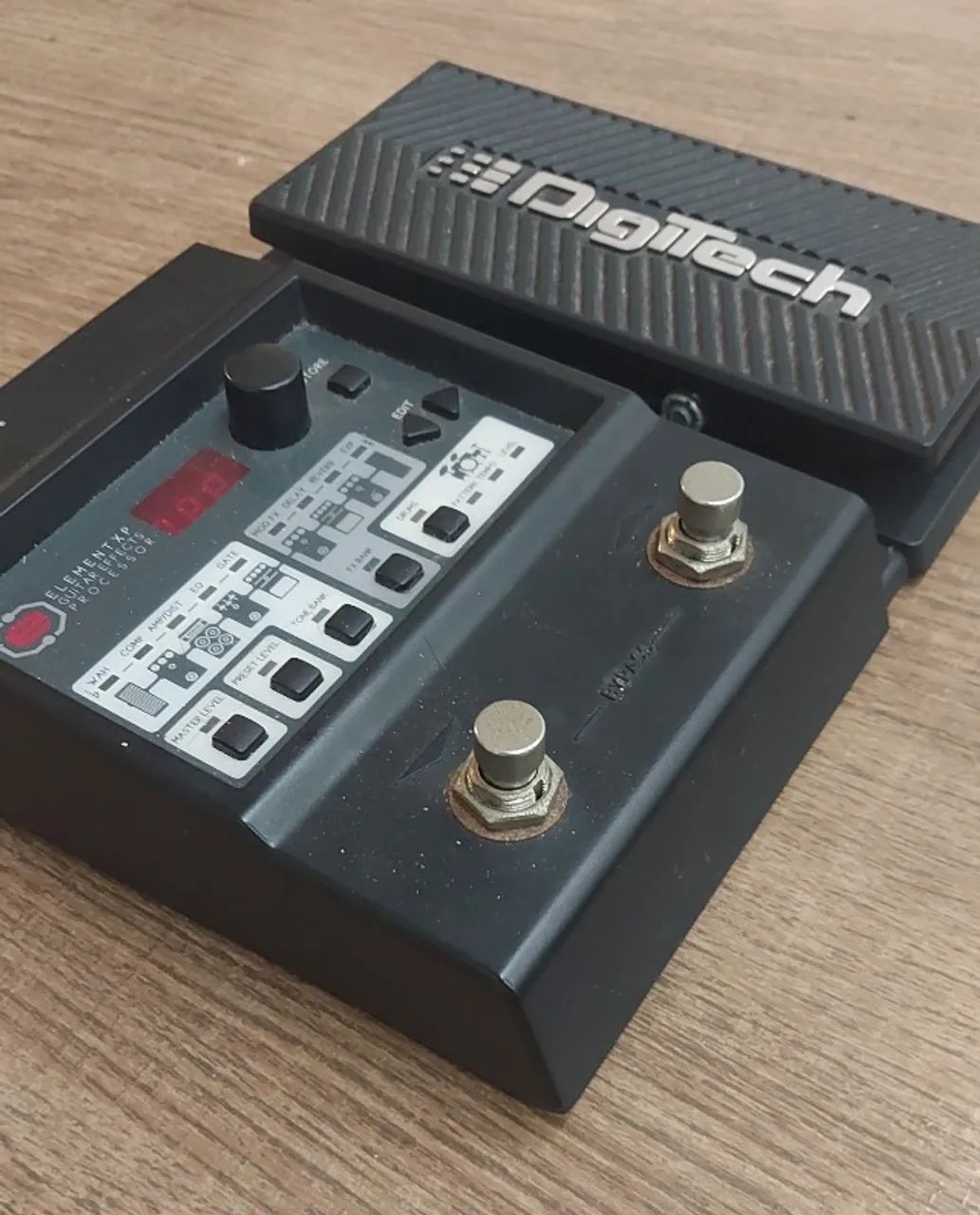 Pedaleira Digitech Element XP + Fonte MVave - Instrumentos musicais ...