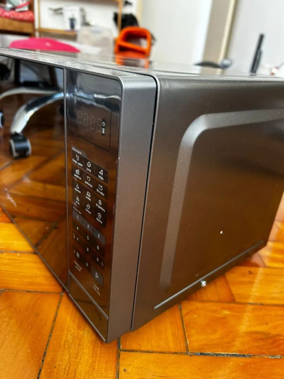 ? Micro-ondas Midea 20L - Pouco Uso - Foto 2