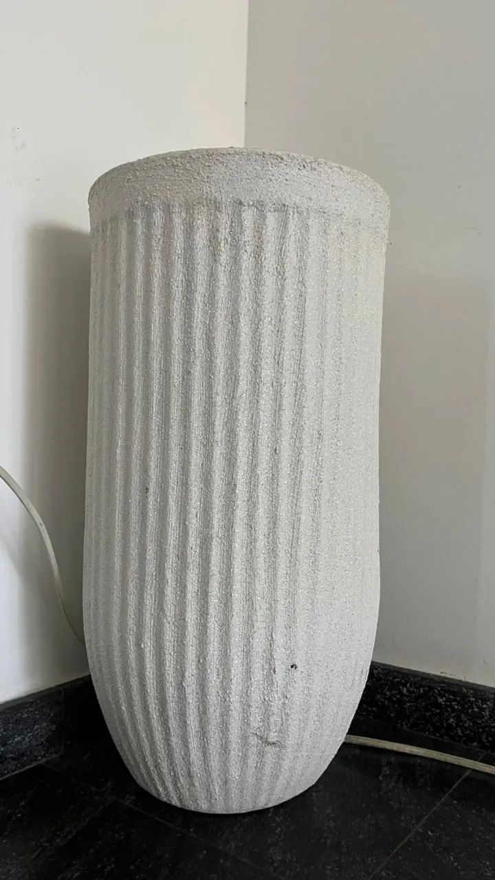 Jarro para plantas resistente para uso externo e interno - Foto 2