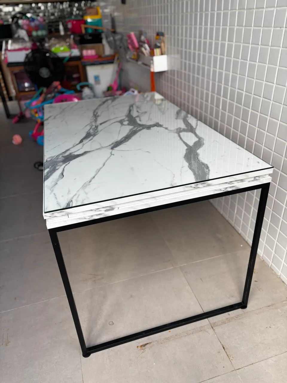 VENDO Mesa de jantar moderna sob medida  - Foto 2