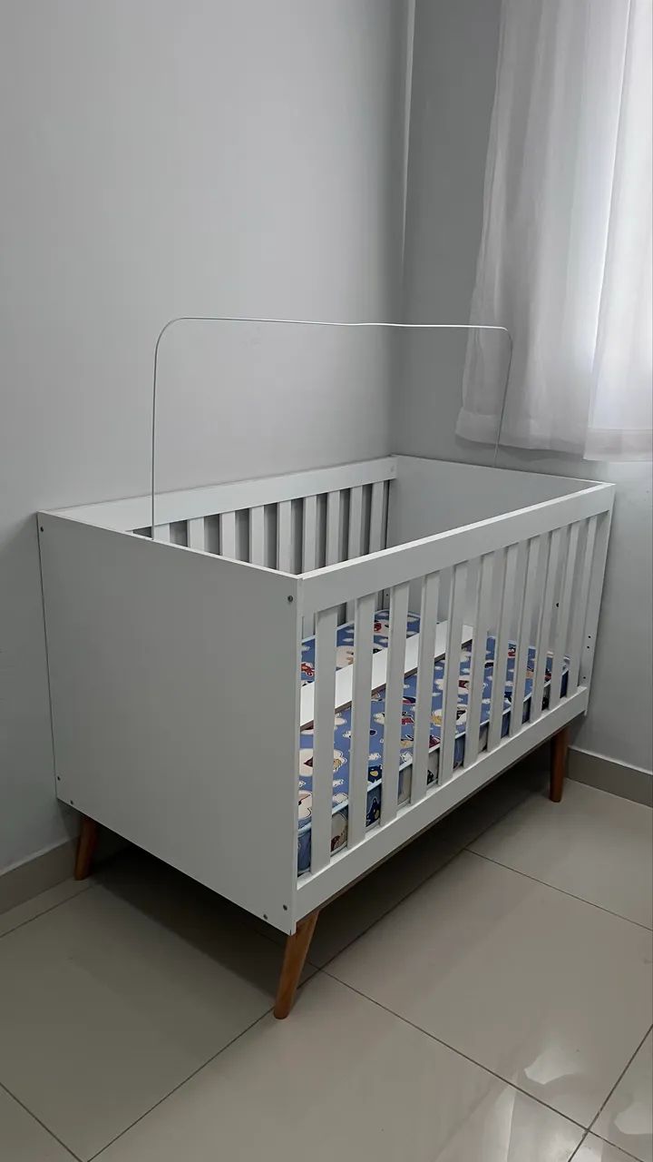 Berço Americano vira mini cama