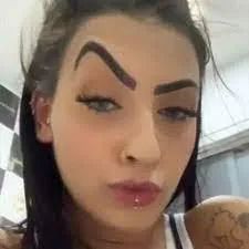 Anúncio da Clarissa reservado - Boneca bratz