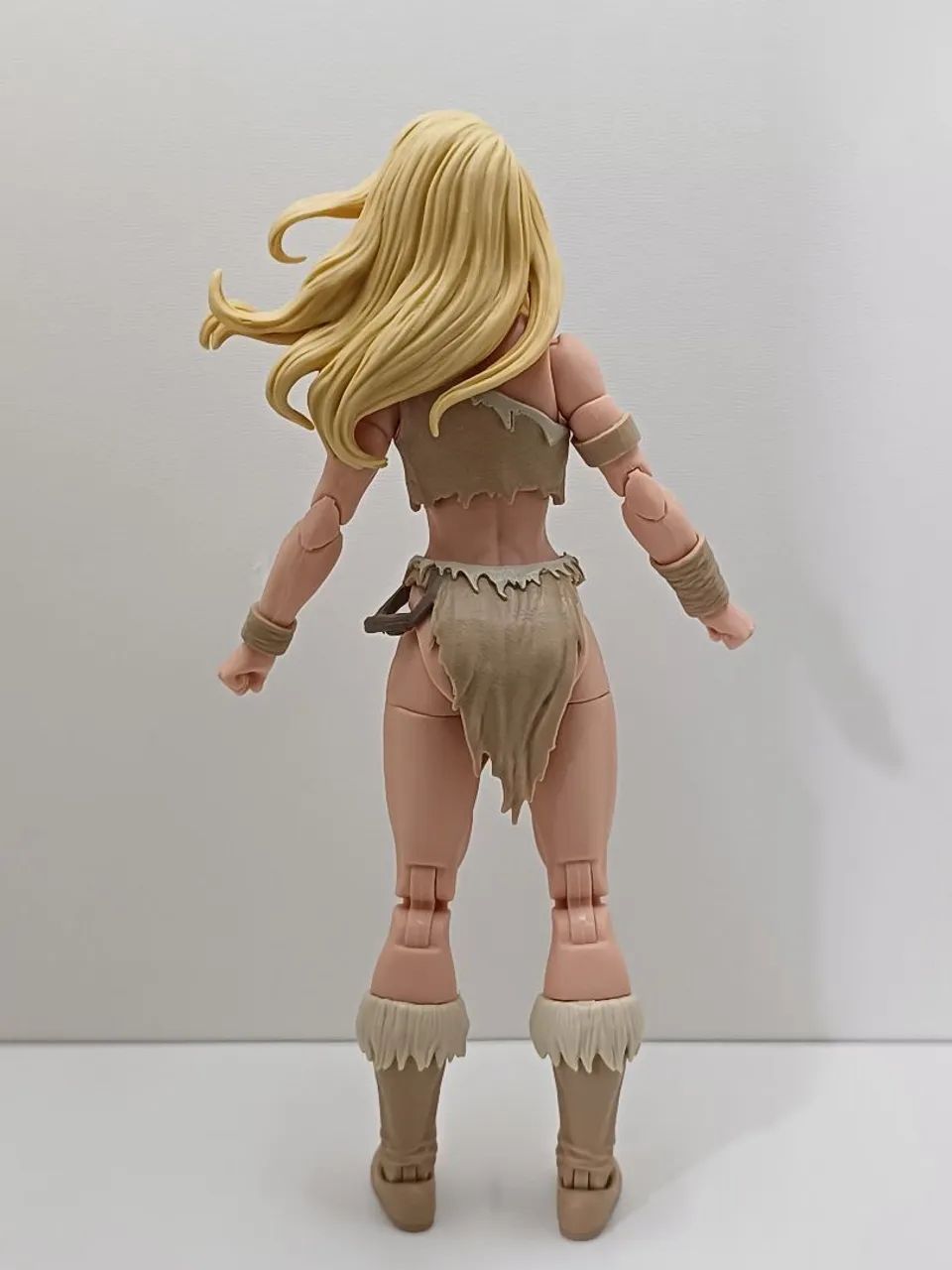 Marvel Legends Shanna Savage Land SDCC Exclusive  - Foto 2