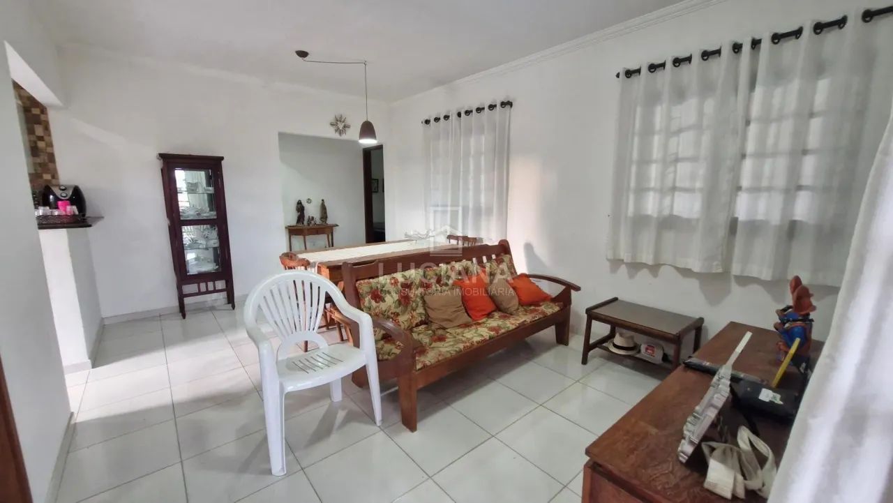 Com 4 Quartos! Casa em Condomínio estilo campo em Chã Grande/PE! - Foto 4