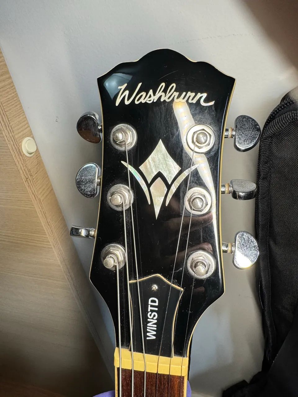 Guitarra Washburn WinStd tipo Les Paul - Foto 5