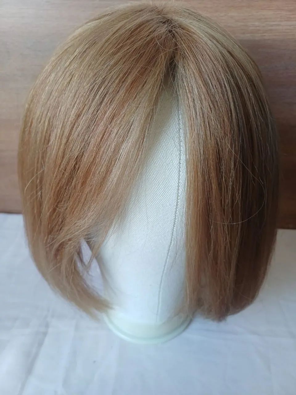 Prótese feminina de cabelo natural 