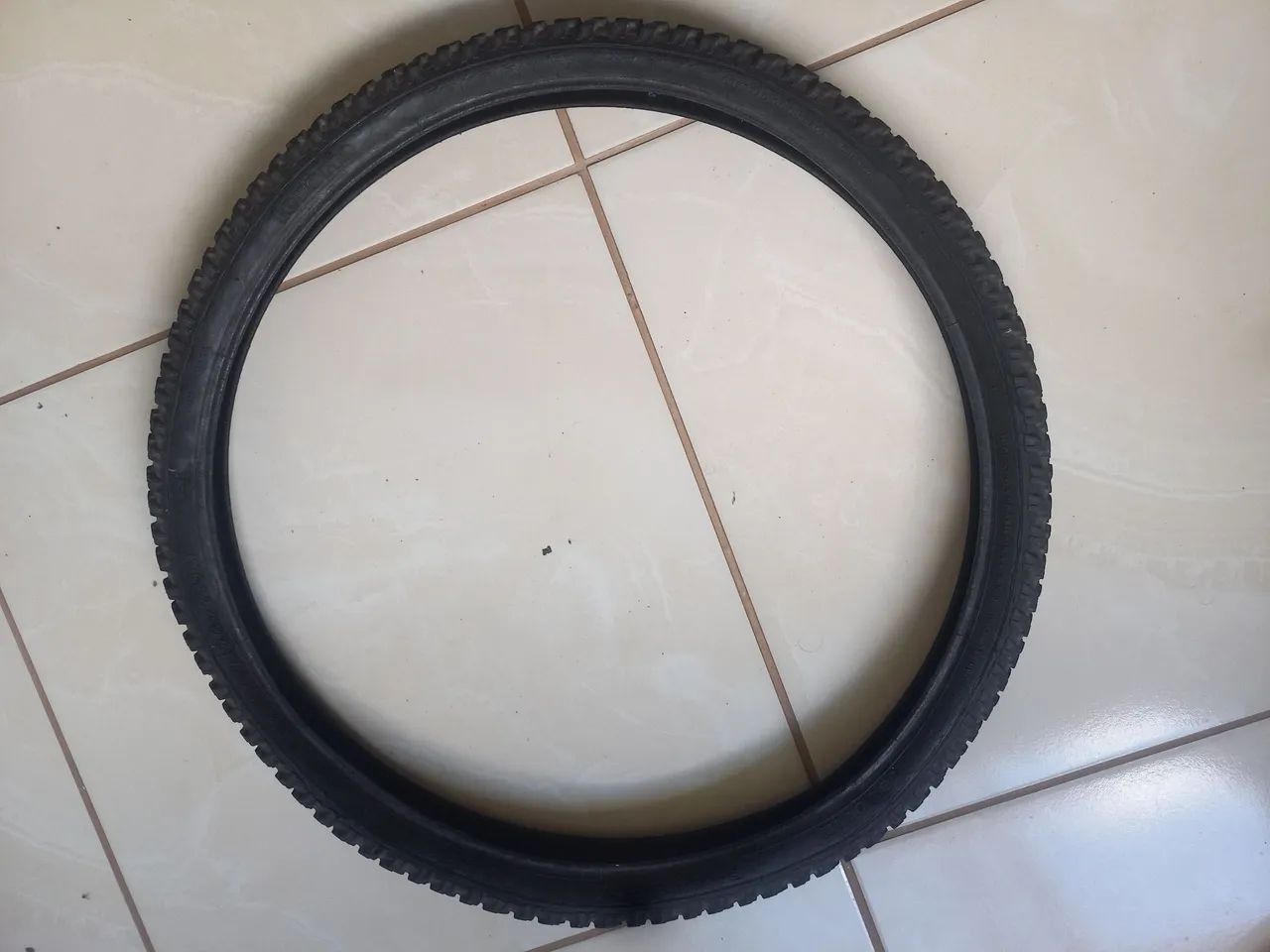 Pneu 24"mountain bike usado - Foto 5