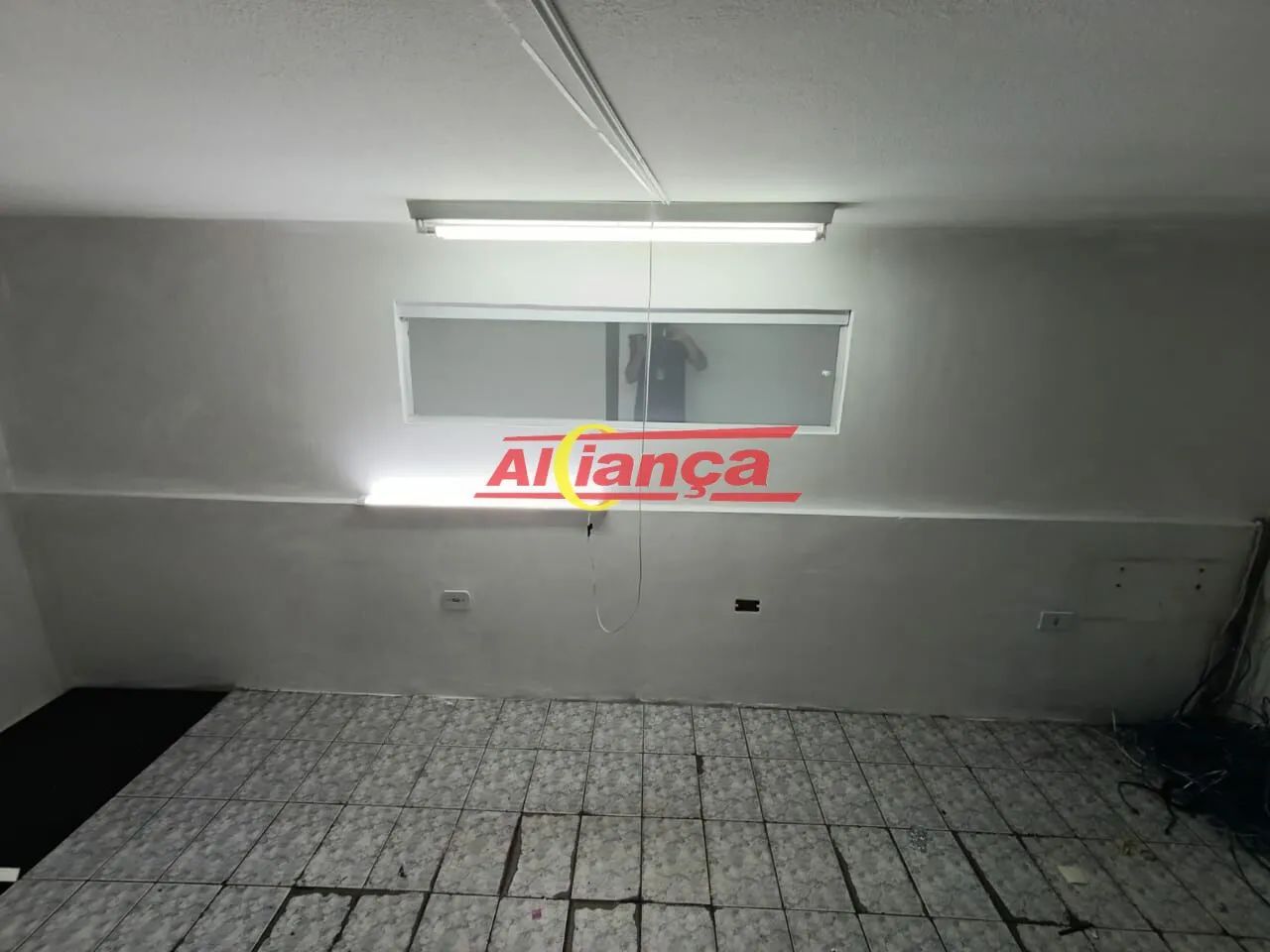 SALÃO COMERCIAL 51,67m² - PARA LOCAÇÃO NO CENTRO DE GUARULHOS - Foto 3