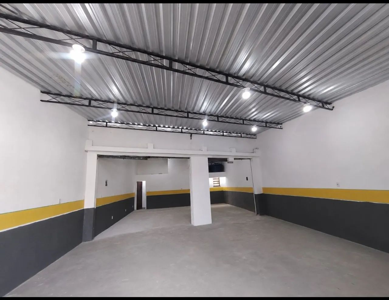 Loja comercial, linda toda reformada, serve para vários tipos de comércio, Irajá. - Foto 3