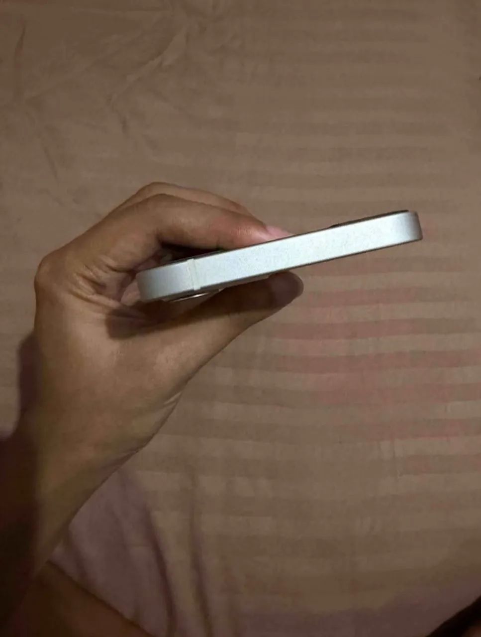 Celular iPhone 12 para retirar peça  - Foto 3