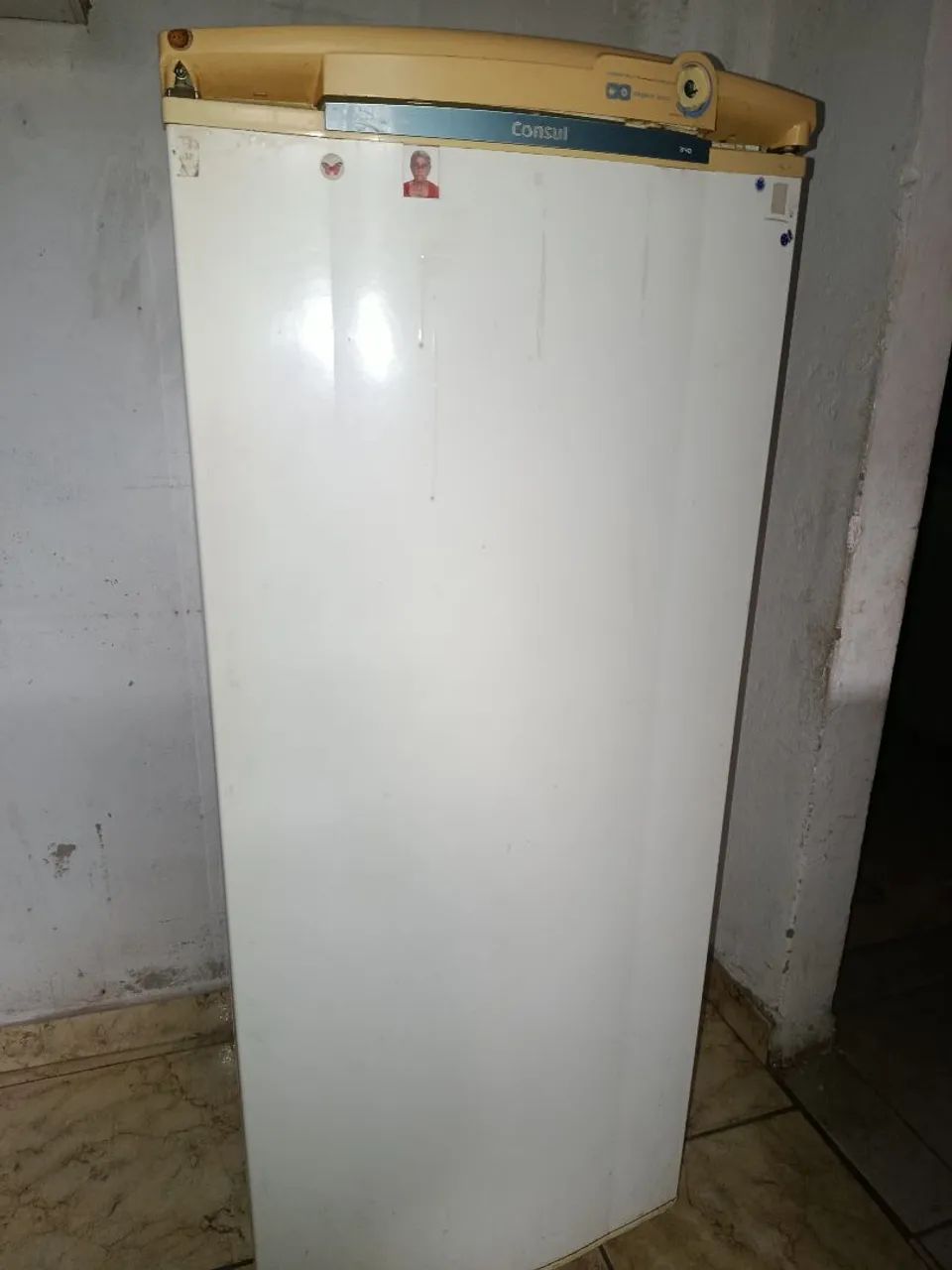 Vende - se