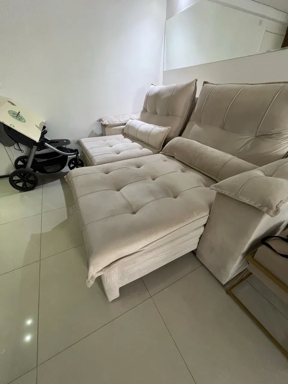 Sofá reclinável e retrátil - Foto 4