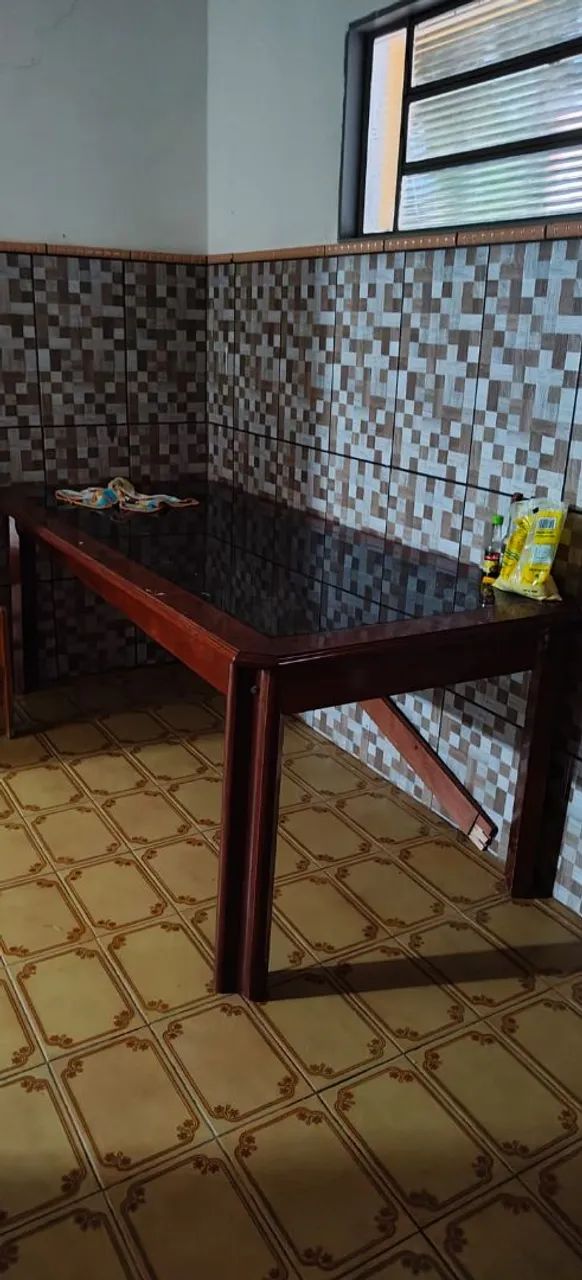 Conjunto de jantar, mesa, armário e espelho  - Foto 2