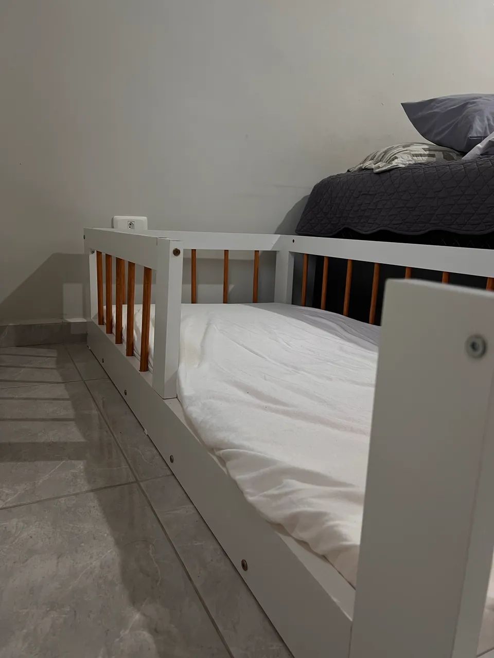 Cama de chão infantil / Bebê 