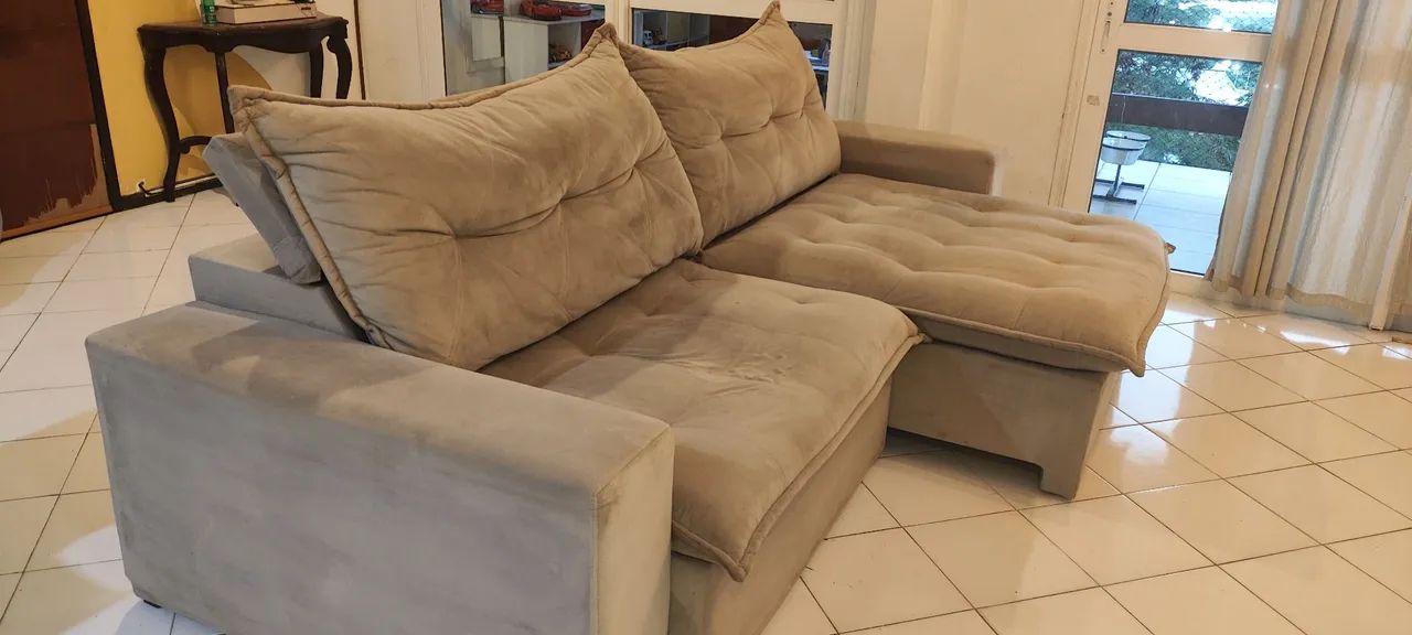 Sofá retrátil e reclinável 2,90 em veludo - Foto 4
