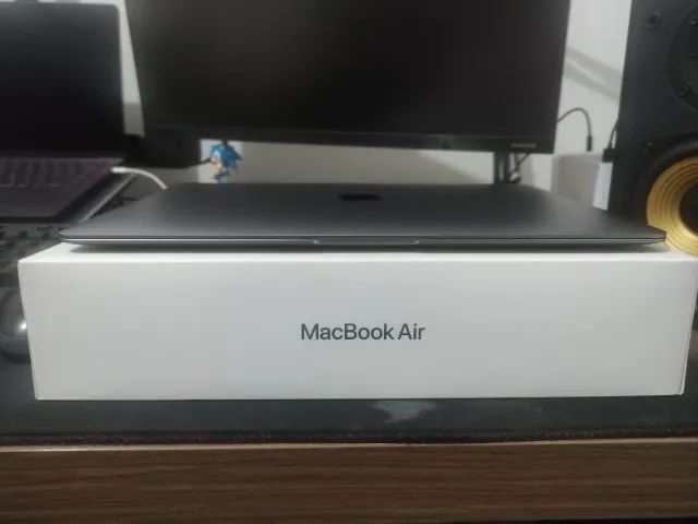 MacBook Air M1 8GB RAM 250GB SSD - Excelente estado - Foto 2