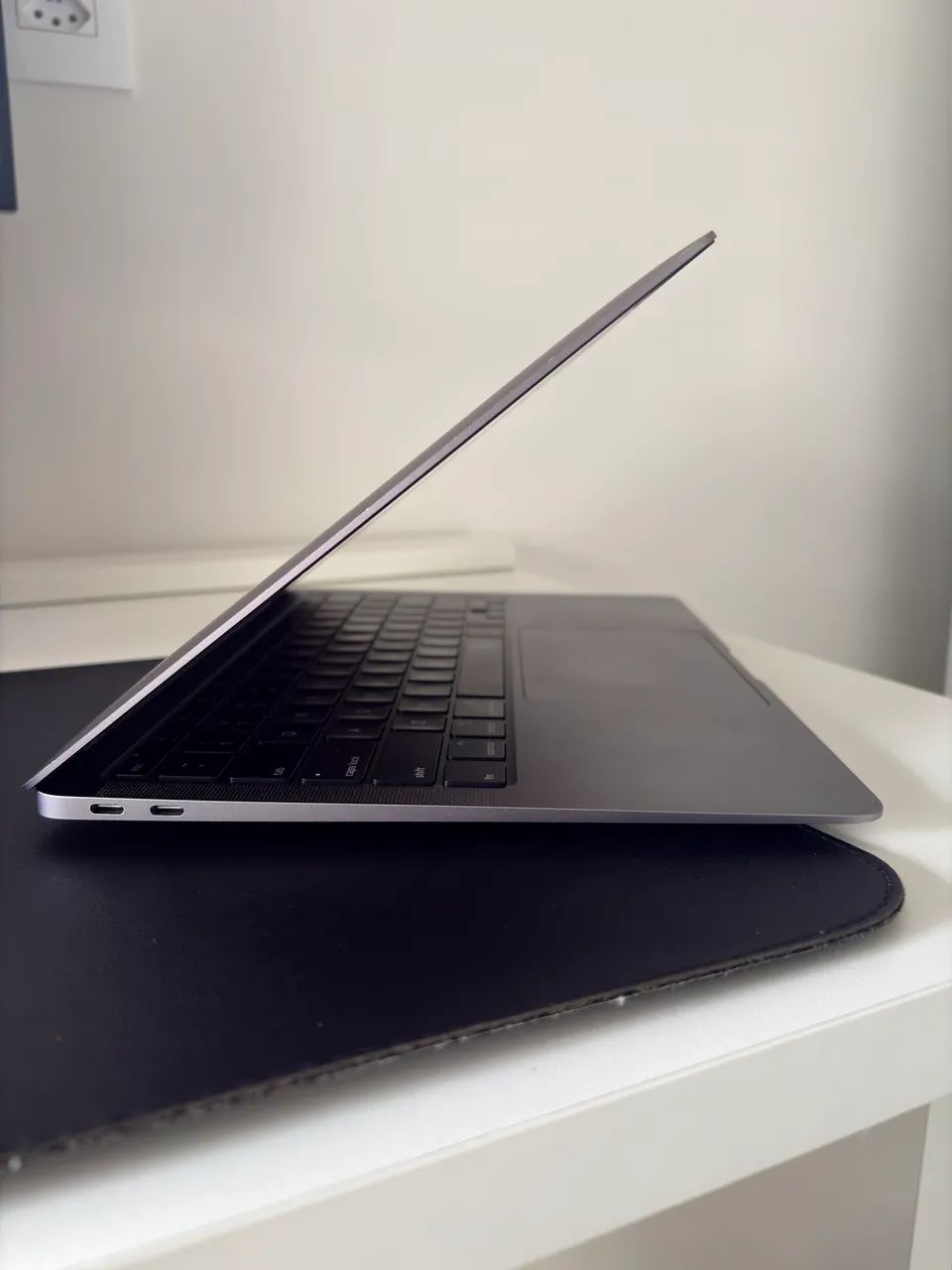 Apple Macbook Air 13 2020 i7 16GB RAM 256GB SSD Prata - Notebooks