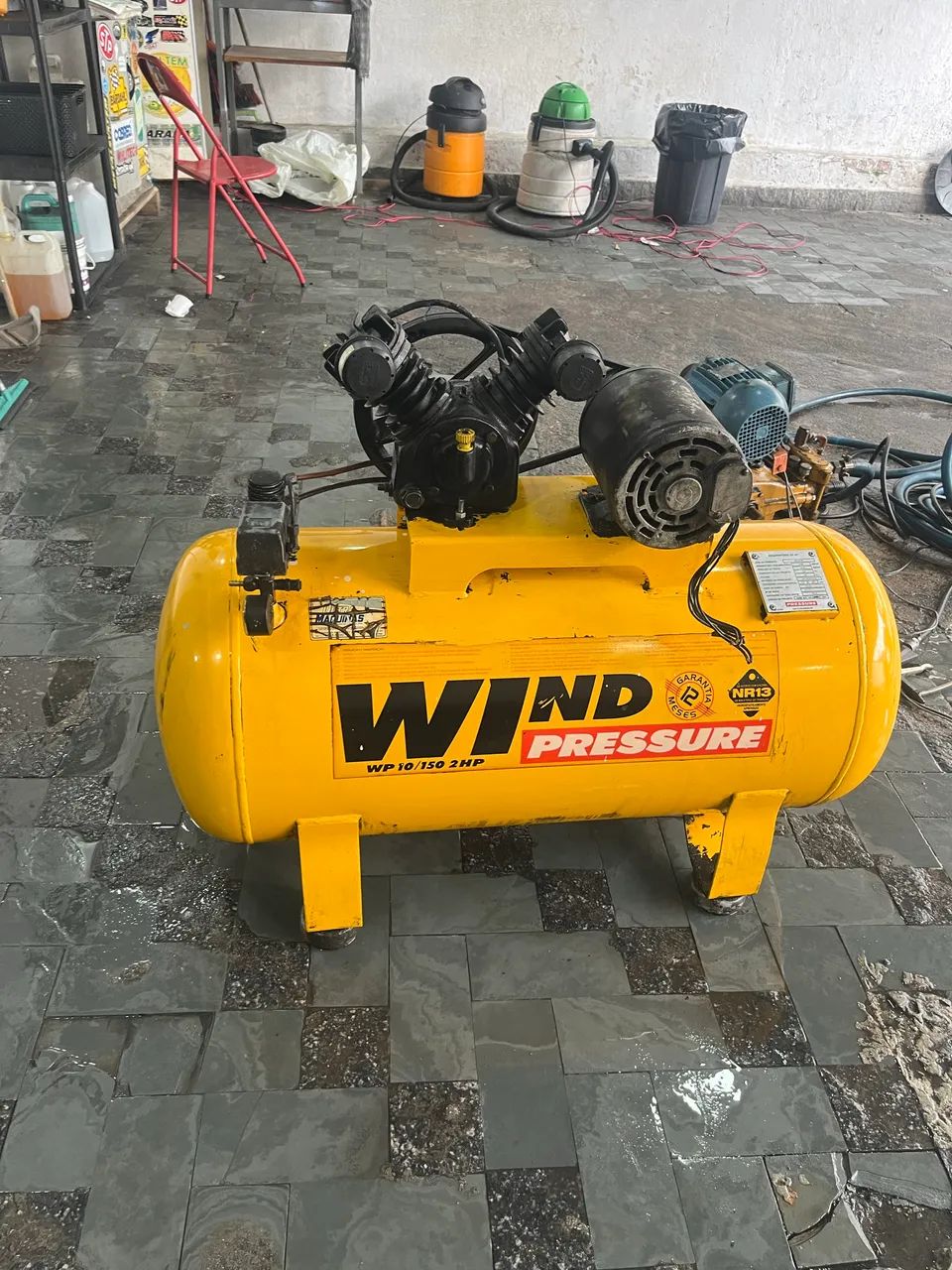 Compressor de ar 2HP 150L. Oportunidade  - Foto 4