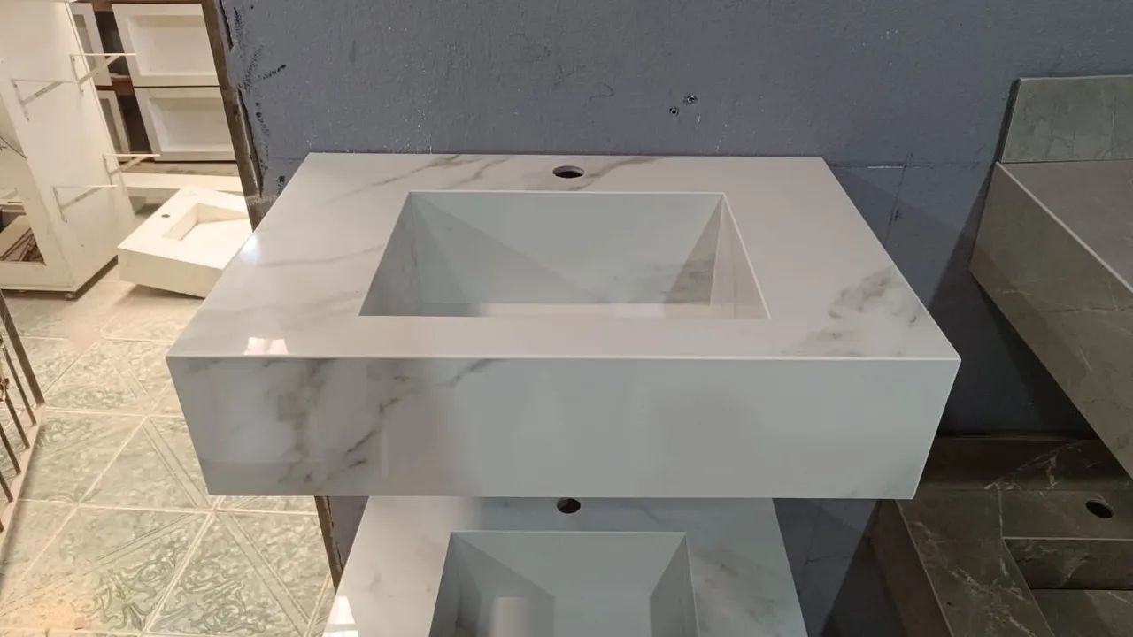 Pia em porcelanato