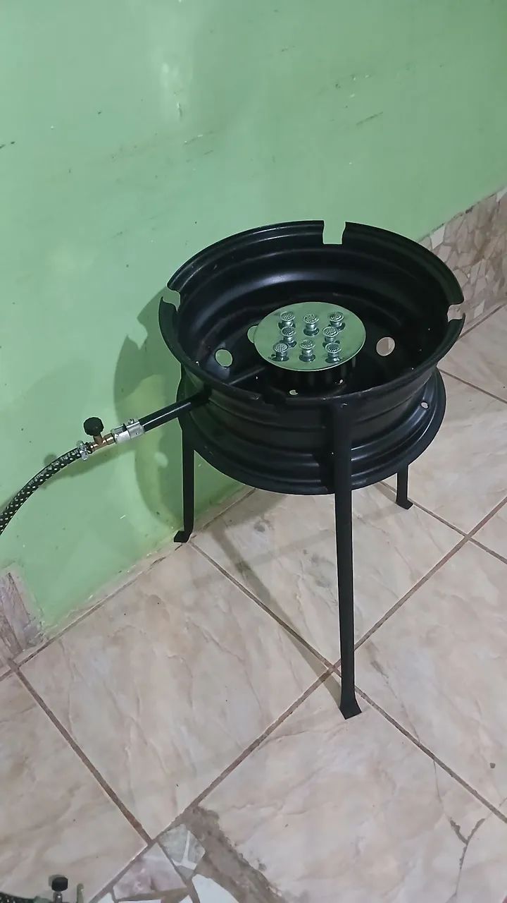 Vendo esse fogão para disco de arado e tacho novo - Foto 2