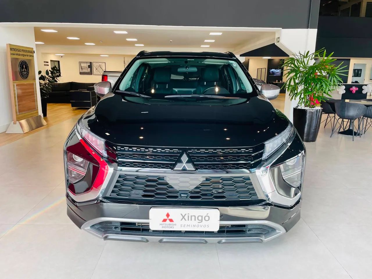 Mitsubishi Eclipse Cross GLS Rush 1.5 16V 165cv AUT 2026 - Foto 2