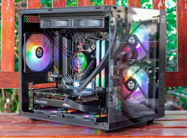 5700X - 32GB - RX 9060XT - Foto 2