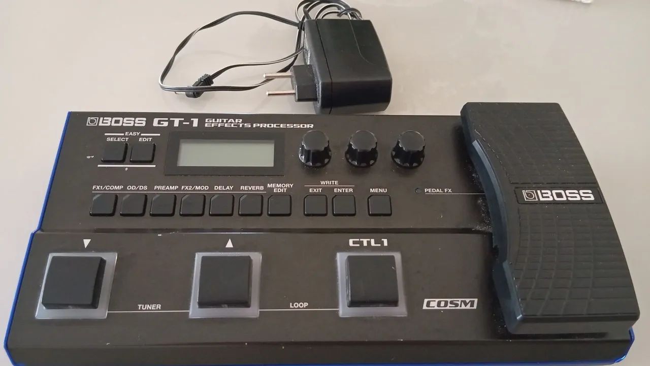 Pedaleira Boss GT-1 - Foto 4