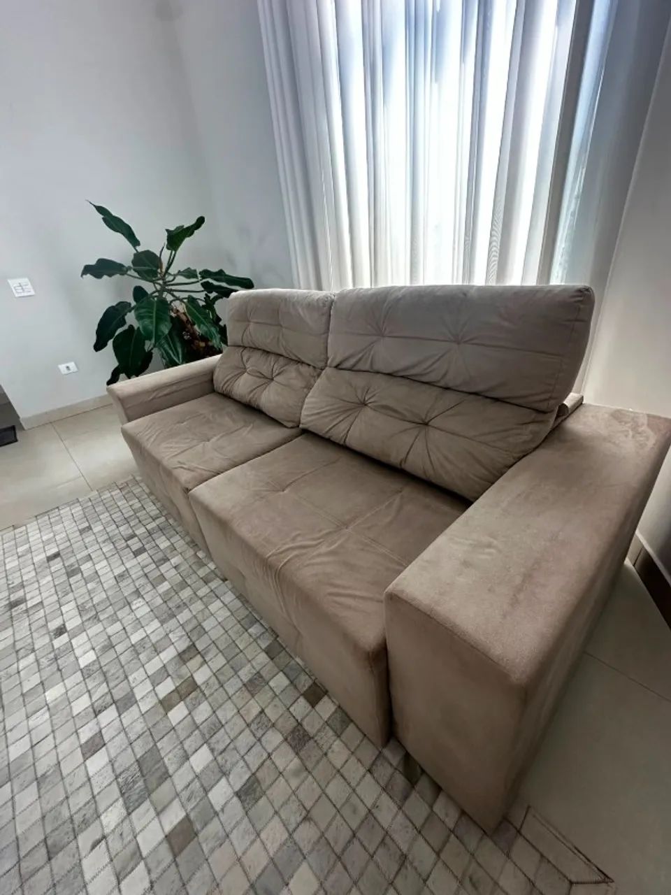 SOFÁ ( ADEQUATTA ) RETRATIL E RECLINAVEL 2,45m  - Foto 4