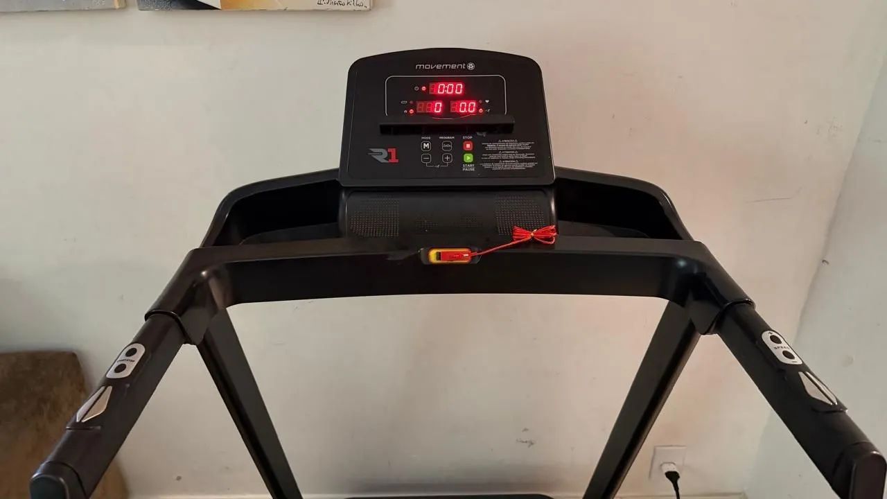Esteira Moviment R1  - Foto 3