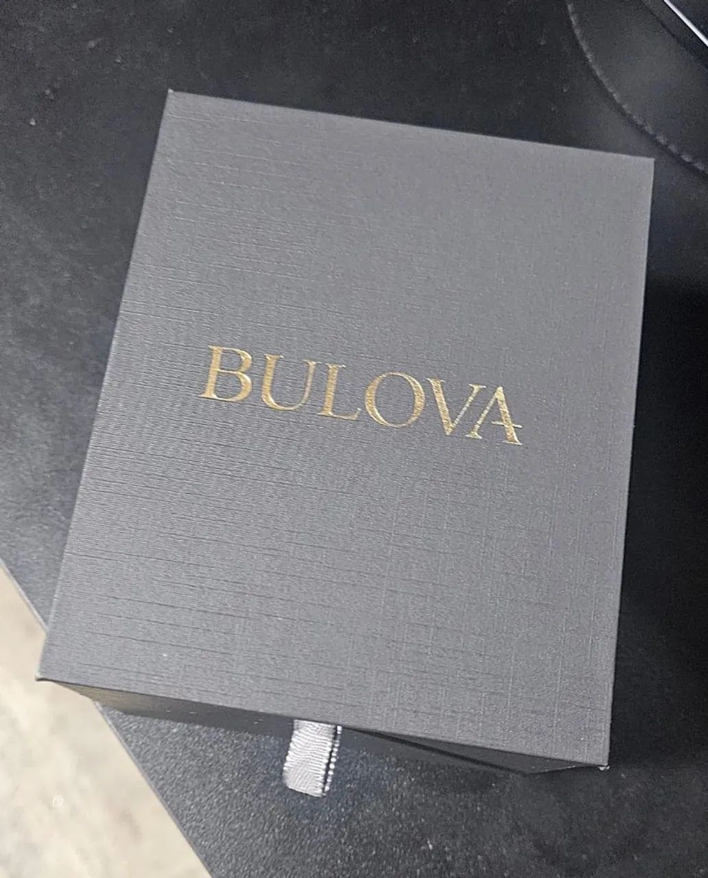 Vendo Relogio Bulova Original com Caixa - Foto 2